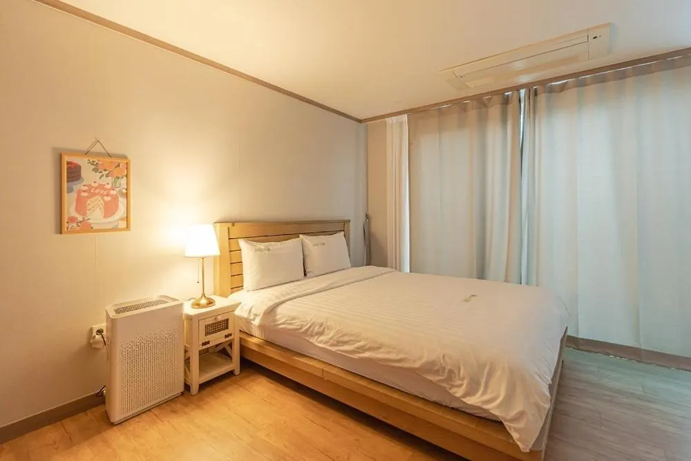 Jeju Aewolae Hyuyang Pension 0*,  South Korea