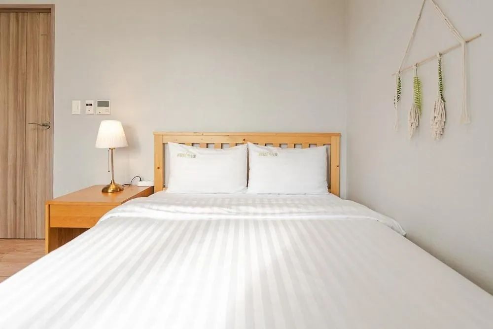 Jeju Aewolae Hyuyang Pension Guest house