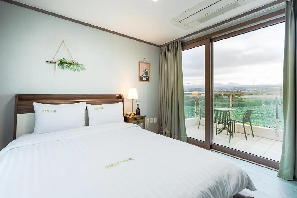 Jeju Aewolae Hyuyang Pension 0*,  South Korea